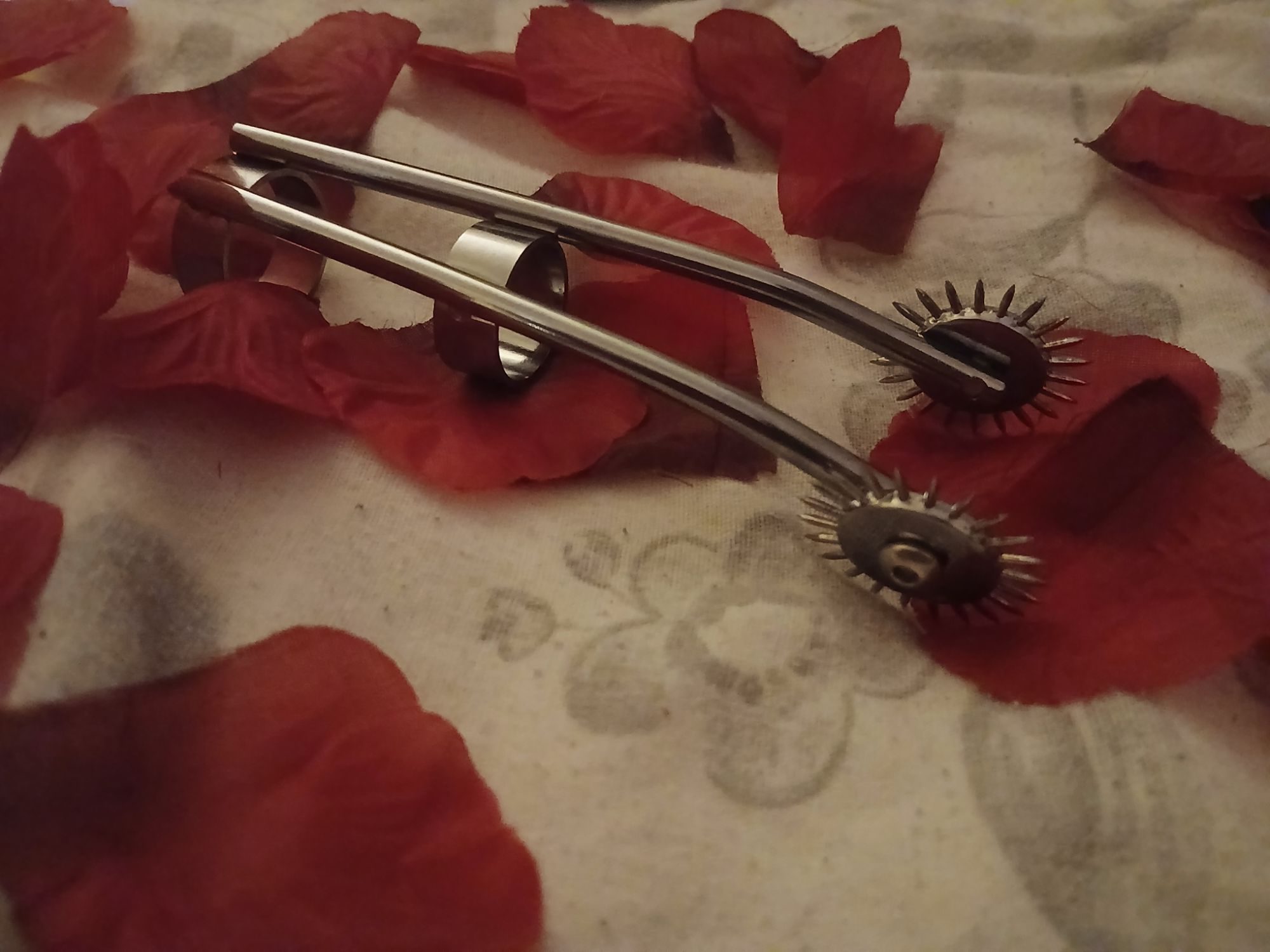 Torment Stainless Steel Finger Double Pinwheel: The Beast Of Pinwheels!