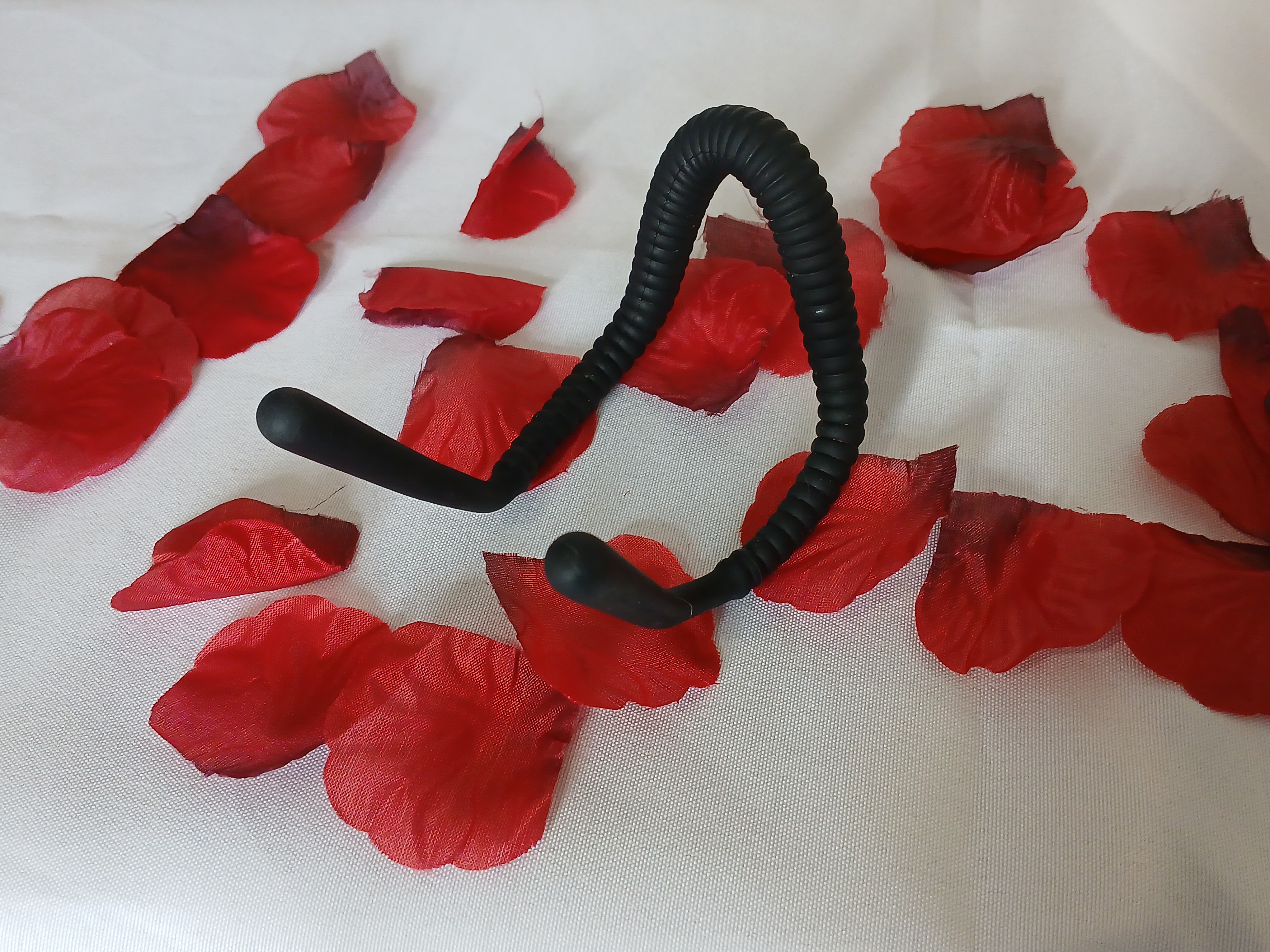 Bondage Boutique Intimate Part Spreader Review: It’s Time To Spread The Love!